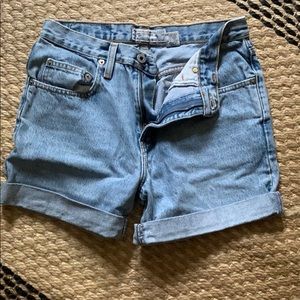 Vintage Abercrombie cutoffs with roll up option